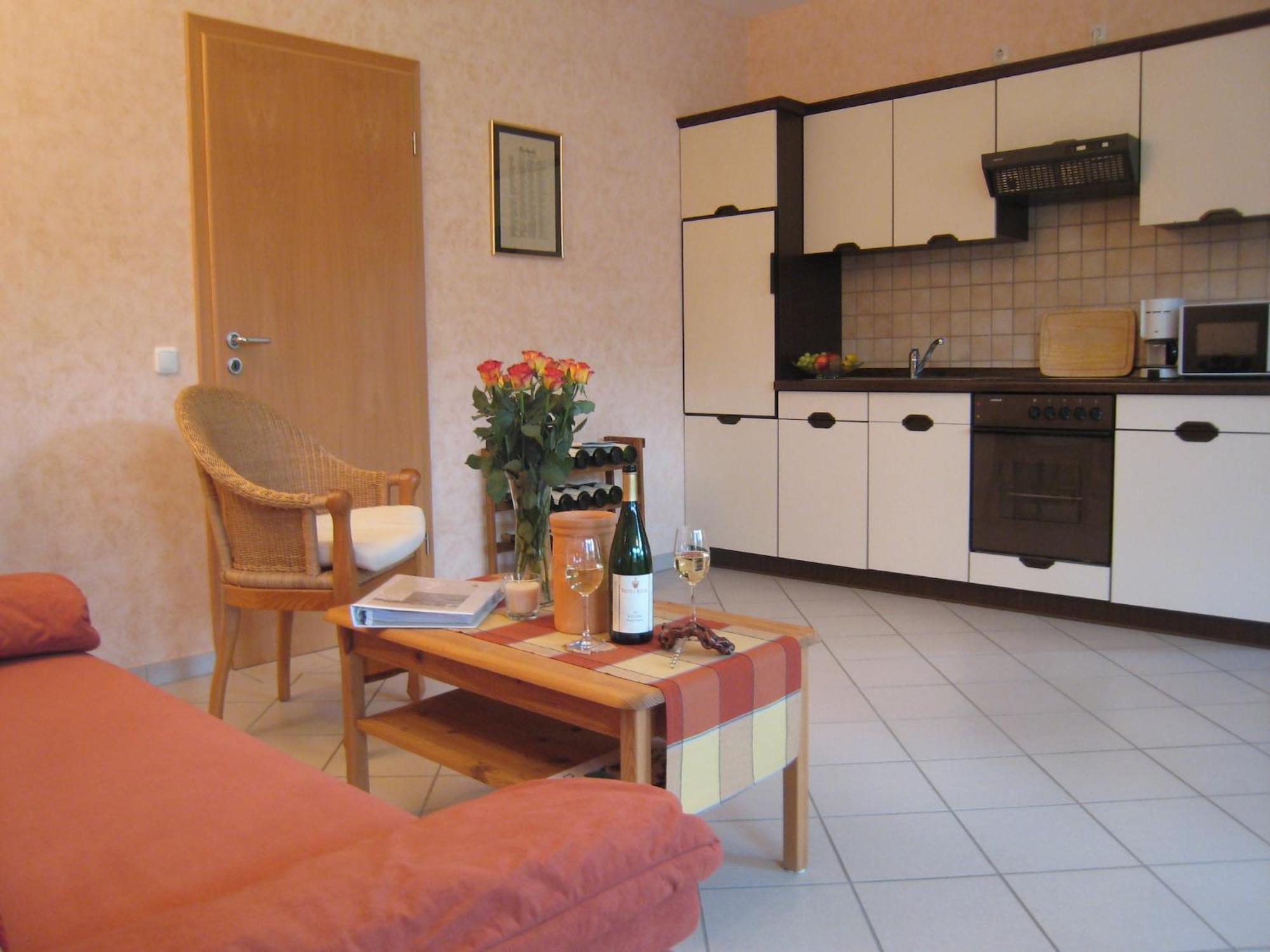Sch Ne Wohnung In Der Moselregion Kinheim エクステリア 写真