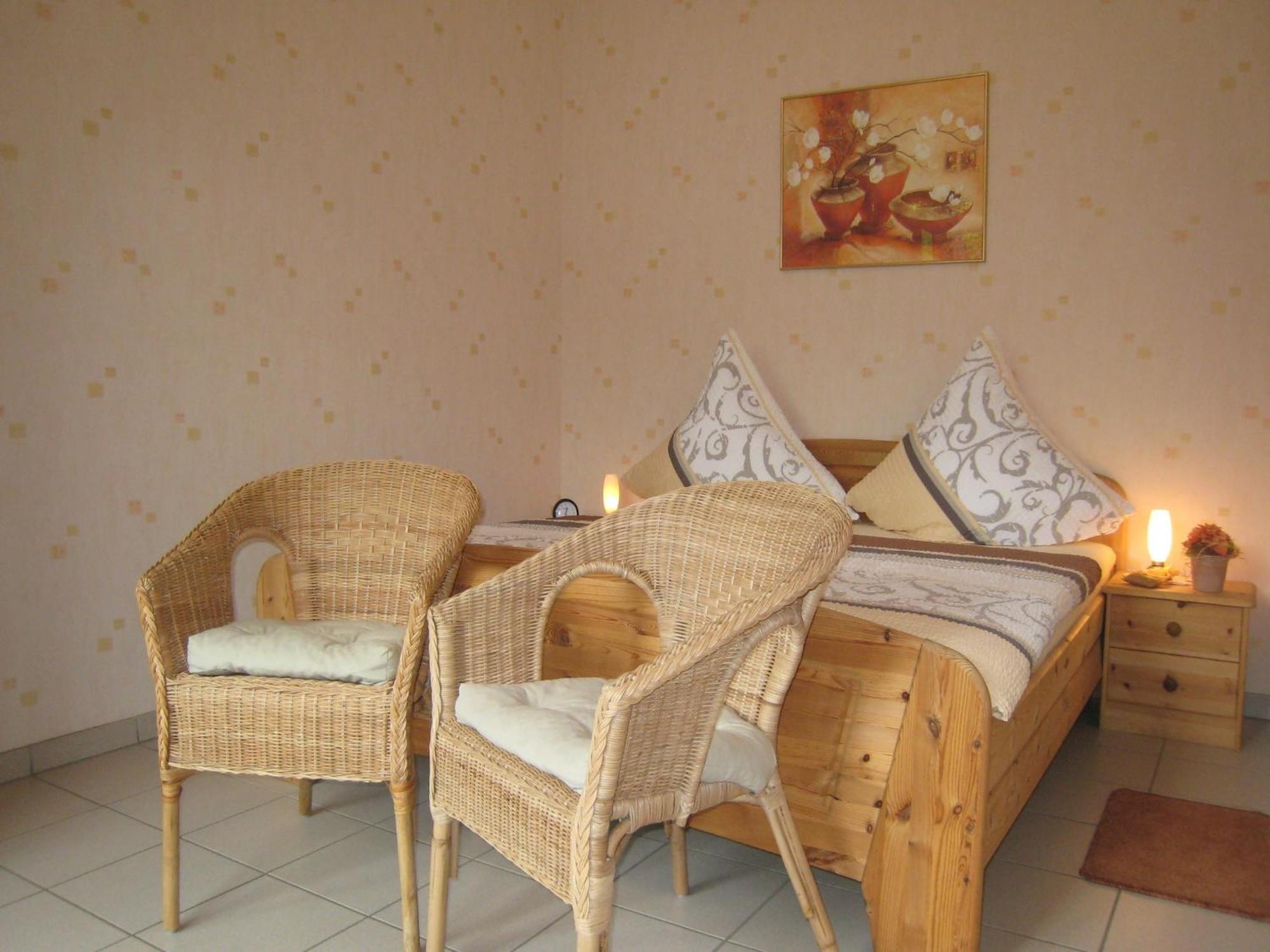 Sch Ne Wohnung In Der Moselregion Kinheim エクステリア 写真
